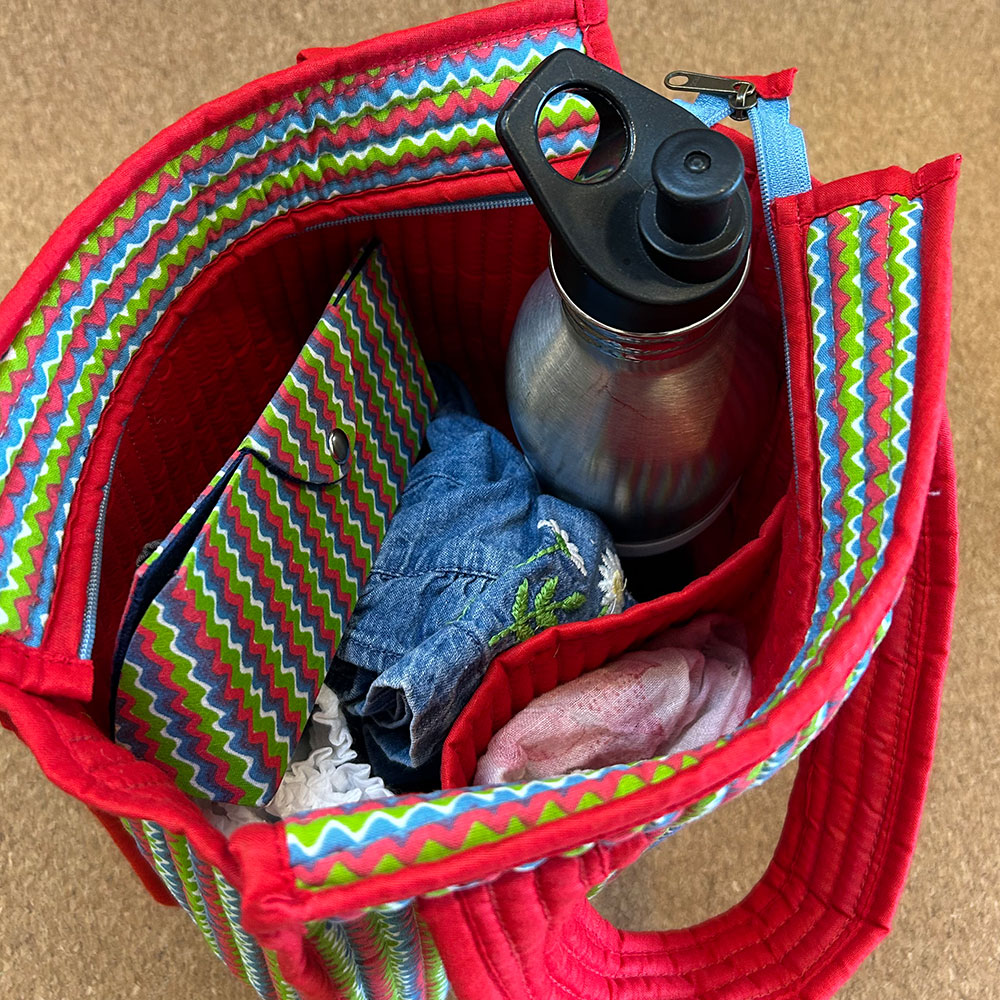 Red Fiesta Companion Bag | Handcrafted Everyday Tote for Books, Picnics & More - Image 2