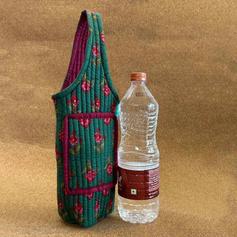 Botanical Blossom Bottle Cover with Mobile Pocket Outside (2-2.5 l) - Image 3