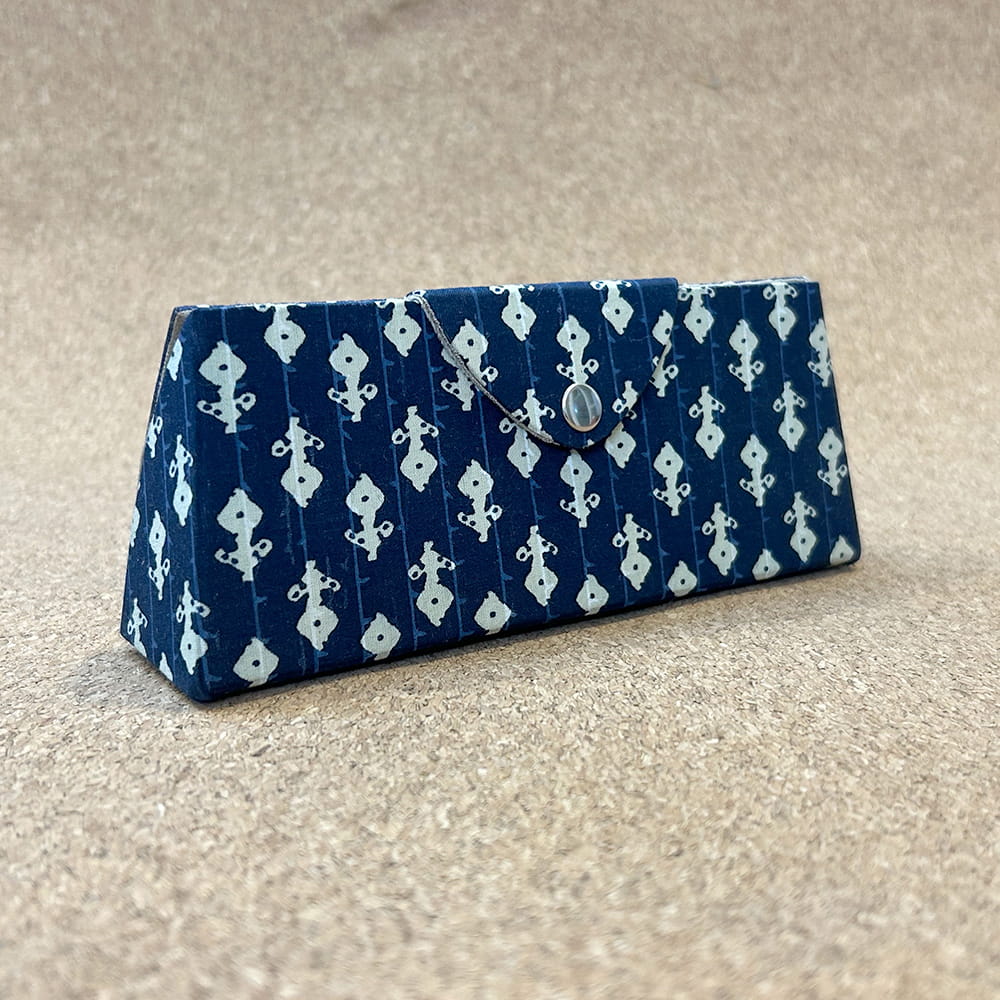 Indigo Cream Boota Printed Cotton Sunglass Case | Protective Eyewear Cover - Image 3