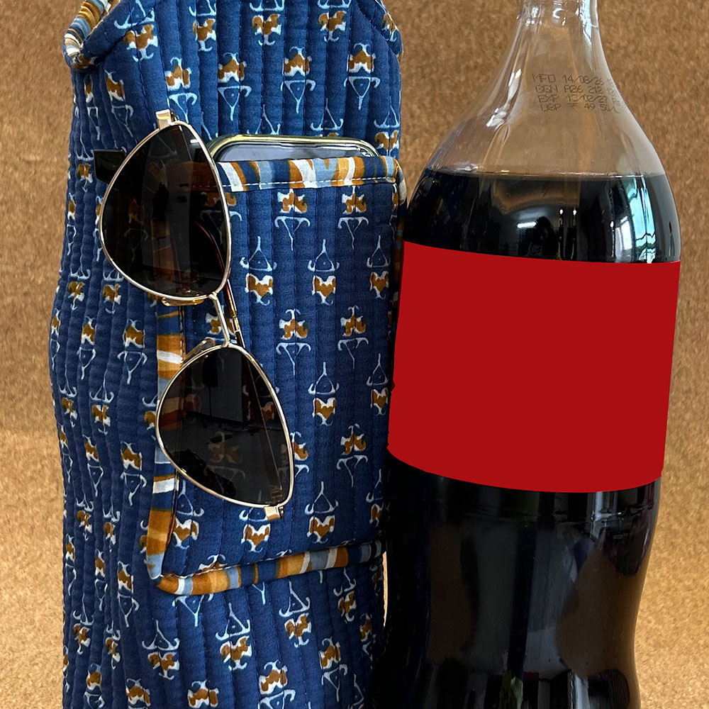 Indigo Rust Buta Bottle Cover with Mobile Pocket Outside (1-1.5 l) - Image 5