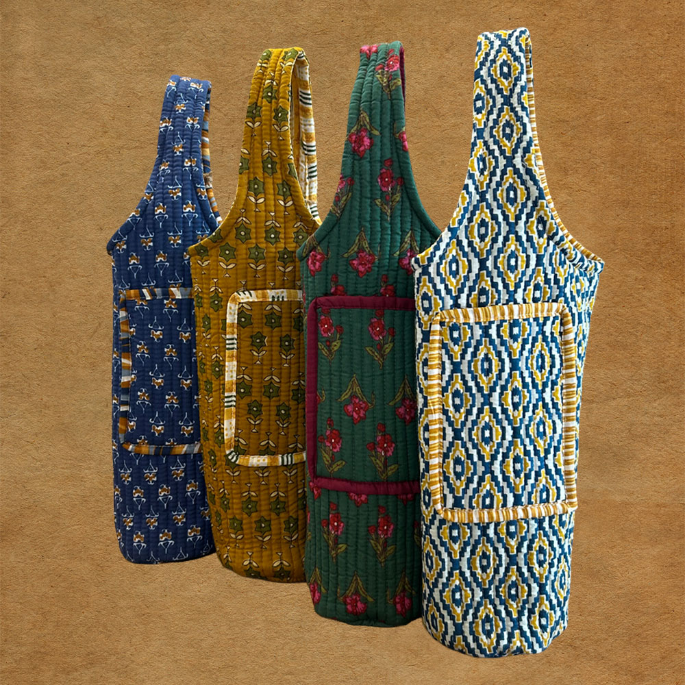 Botanical Blossom Bottle Cover with Mobile Pocket Outside (2-2.5 l) - Image 7