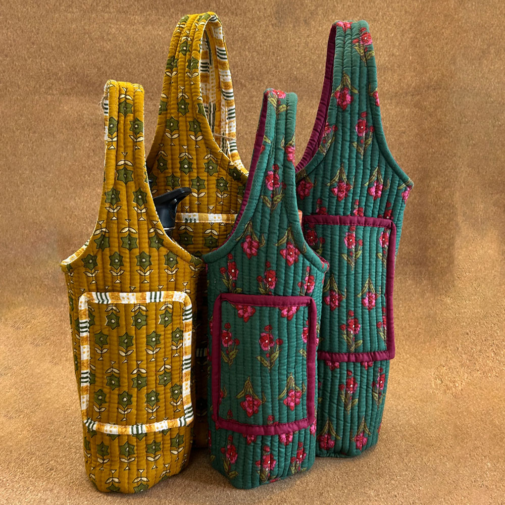 Botanical Blossom Bottle Cover with Mobile Pocket Outside (2-2.5 l) - Image 6